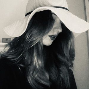 Meet your Posher, Jocelyne